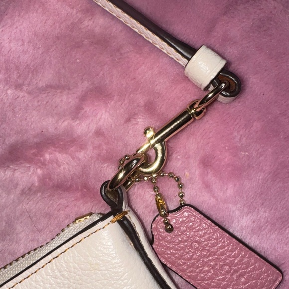 Coach Cream Crossbody Bag with Mickey Mouse Patch - Picture 5 of 16